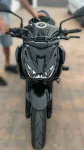 FRONTAL (VISTA MOTO)