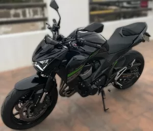 LATERAL IZQUIERDA (VISTA MOTO)