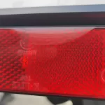 Registro de homologar moto kawasaki con el catadióptrico correctamente instalado.