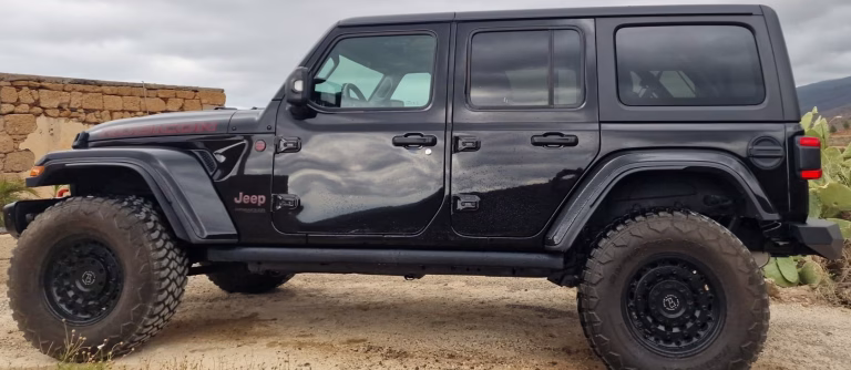 Aletines del Jeep Wrangler Unlimited en Tenerife