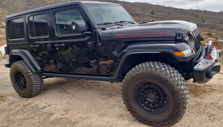 Homologar Jeep Wrangler Unlimited en Tenerife: vista lateral derecha